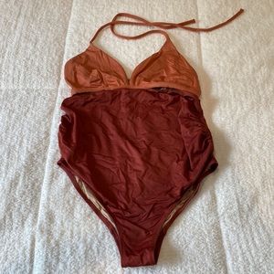 Maternity bathing suit